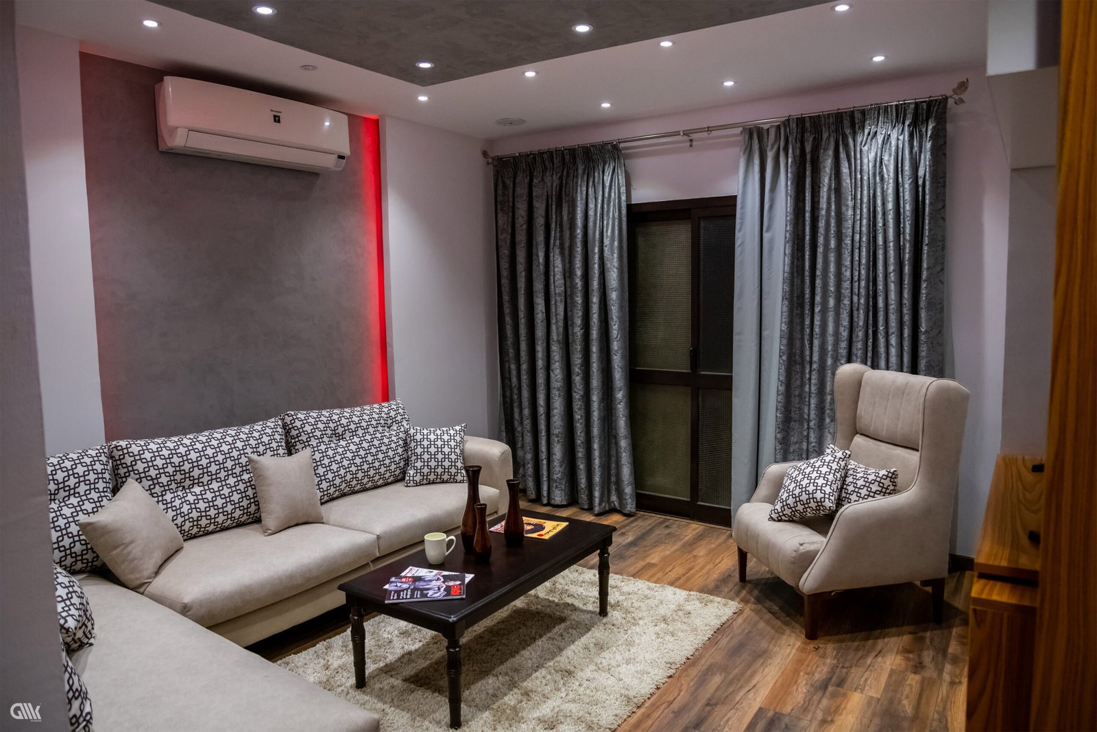 Hay Al Ashgar Town House